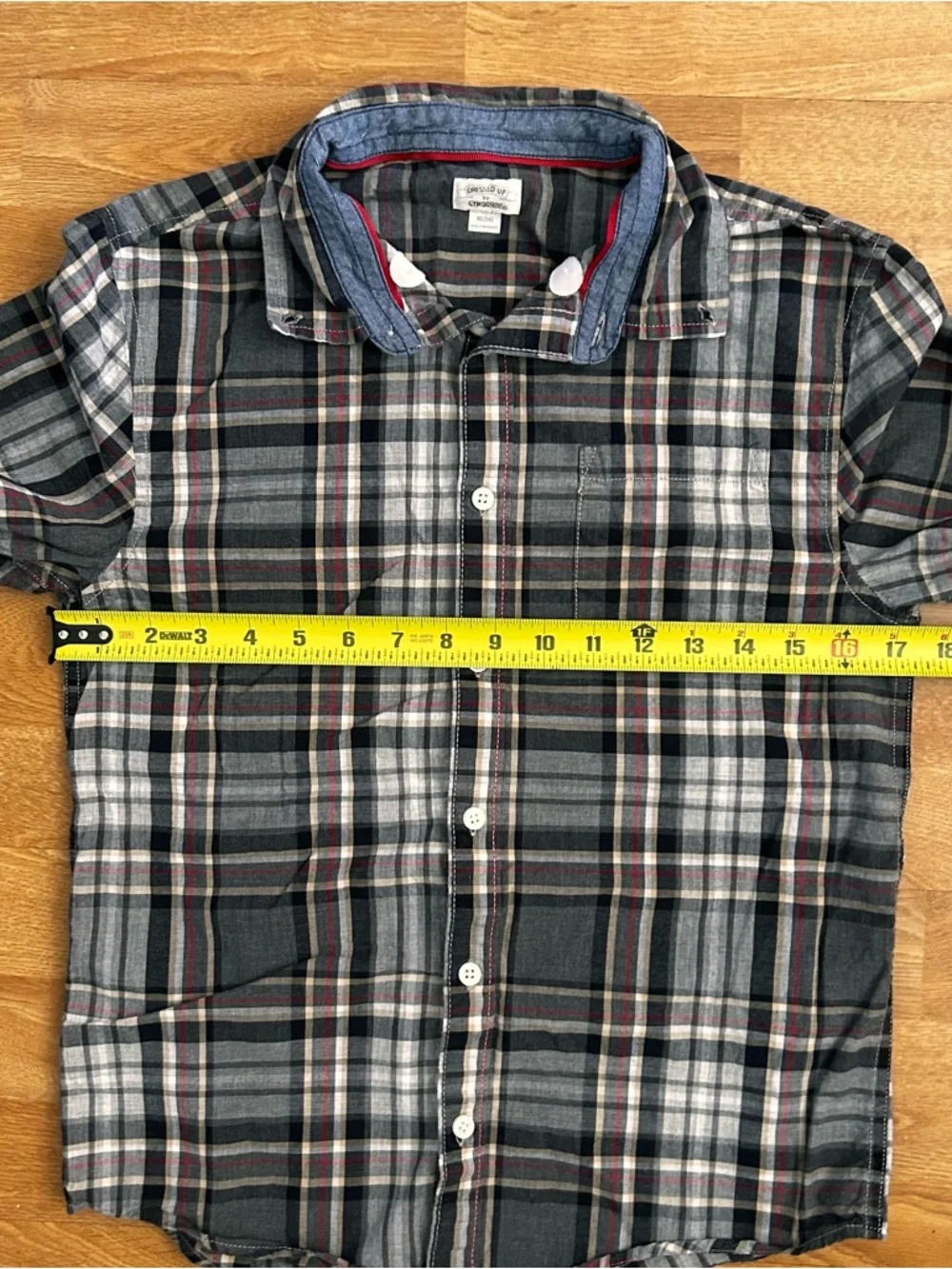 Gymboree boy’s grey/red plaid button up shirt Sz XL (14)